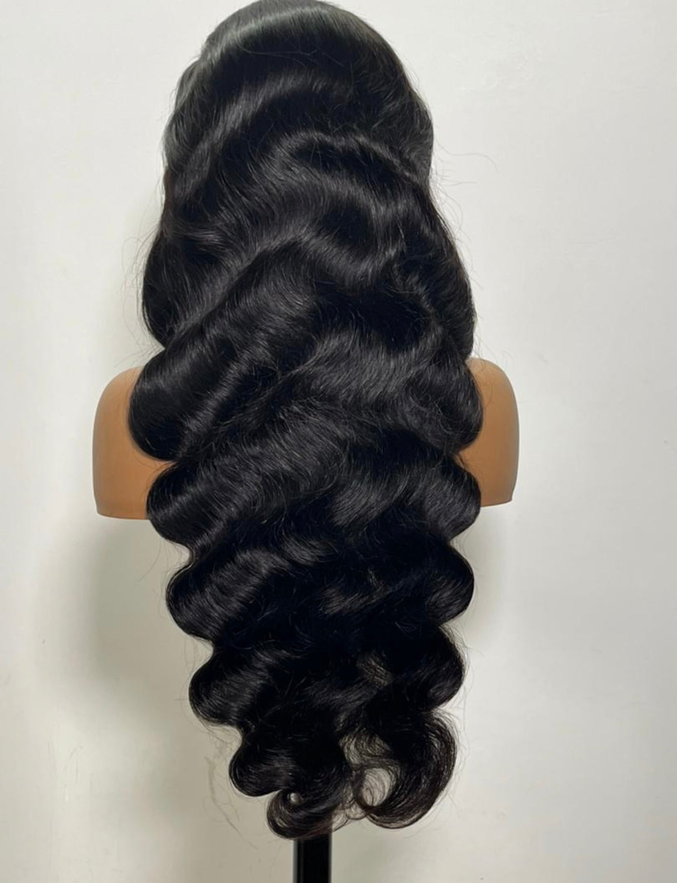 Body Wave 13×4 thin transparent Lace Frontal Wig – 250% Density Human Hair