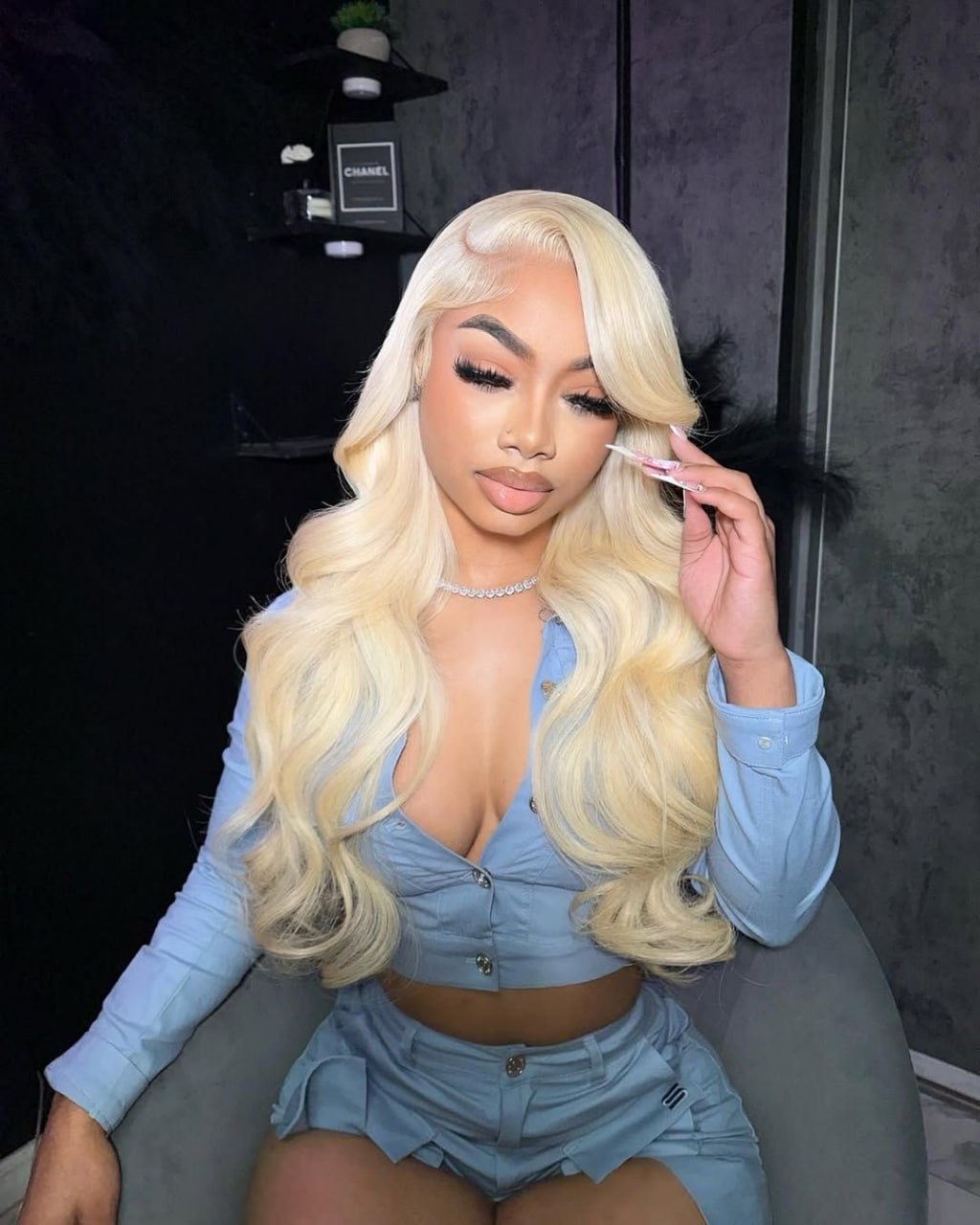 26” 613 Blonde Body Wave Lace Wig – Luxury Human Hair
